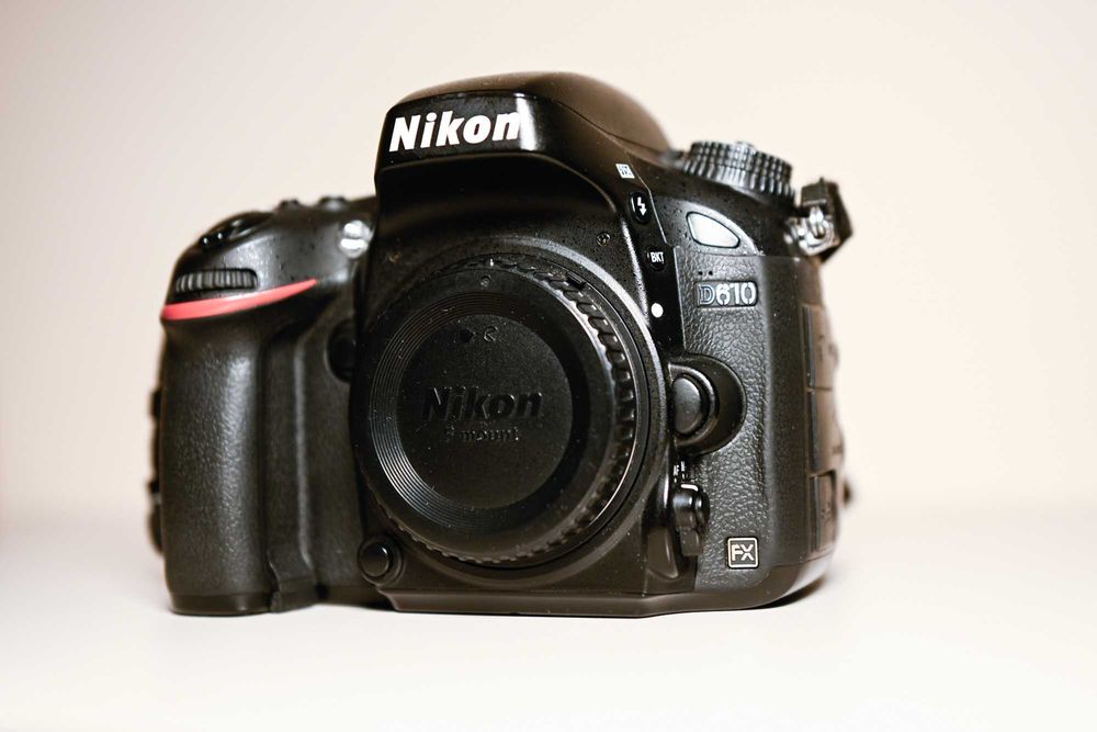 Nikon D610 + akcesoria i oryginalne opakowanie