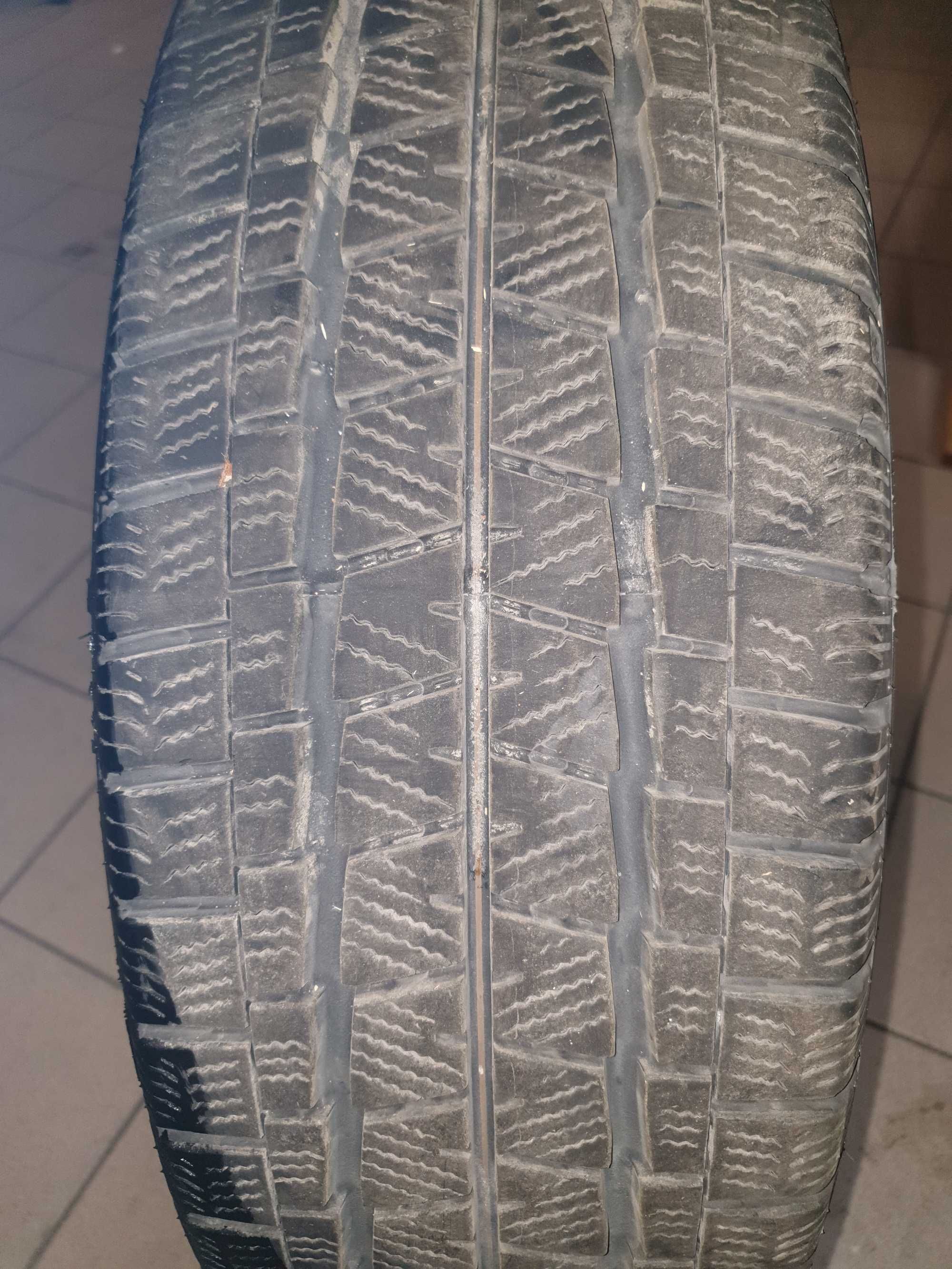 opony zimowe FALKEN 195/60 R16C Eurowinter VAN01 - cel charytatywny