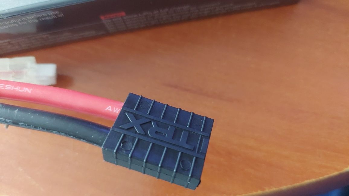 Bateria akumulator 2s  7,4v 6200 mah , prąd rozładowania 80C.