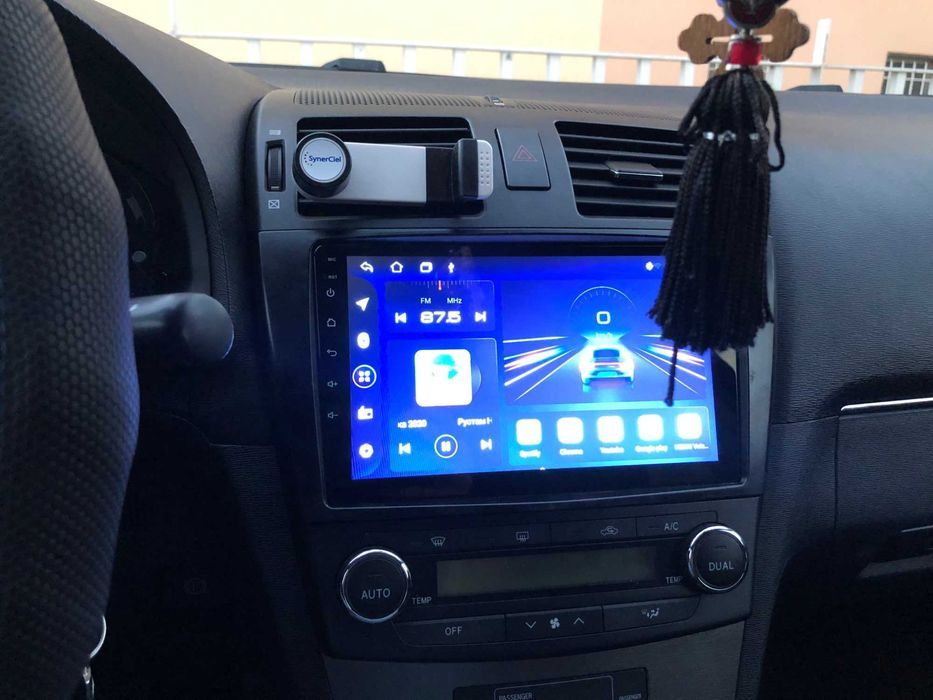 Radio android Toyota Avensis T27 08-15r wifi Bluetooth gps