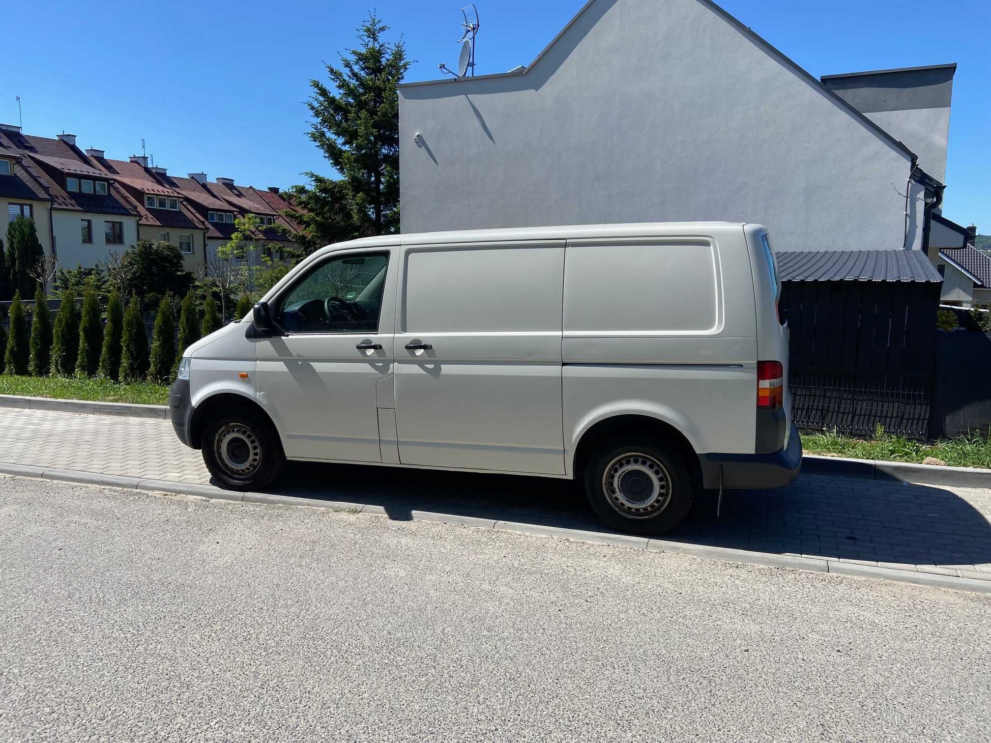 VW T5 bus Transporter 1.9 tdi  2007 przeb 160.000 tyś km gotowy do pra