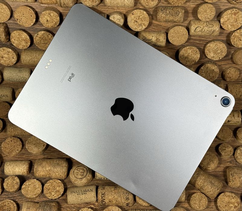 Apple iPad Air 4 Gen 10.9” Sky Blue 64Gb.