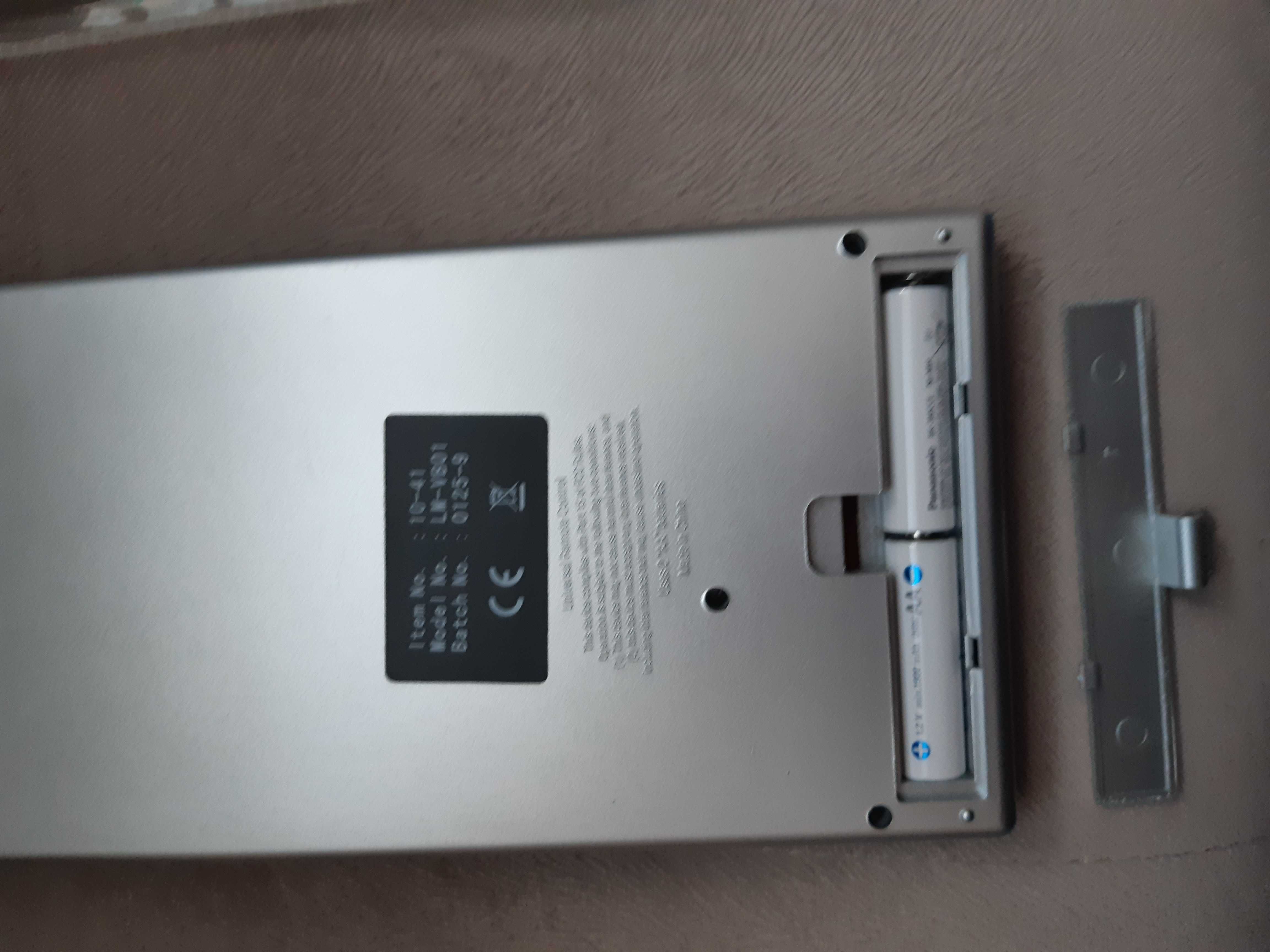 Jumbo universal remote - mega duży pilot uniwersalny