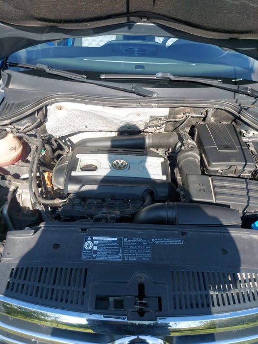Volkswagen Tiguan. 2.0 бензин