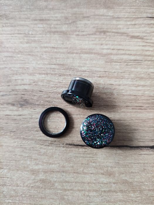 Sprzedam kolczyk tunel 12 mm