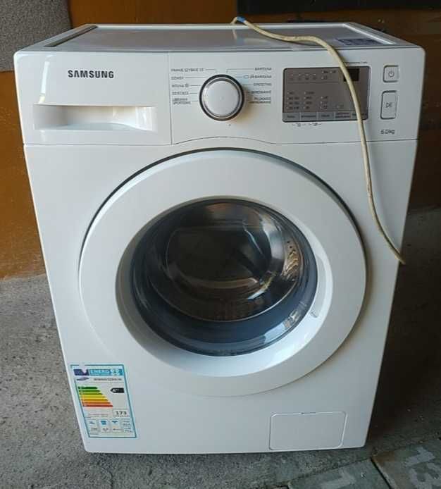 Pralka Samsung A+++ ( wąska 45 ) stan bdb 100% sprawna