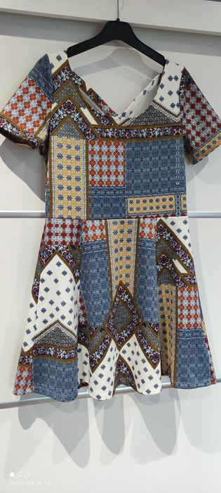 Sukienka wiosenna H&M 42