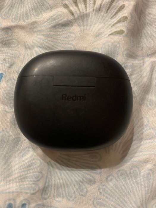 Ouricular redmi em bom estado