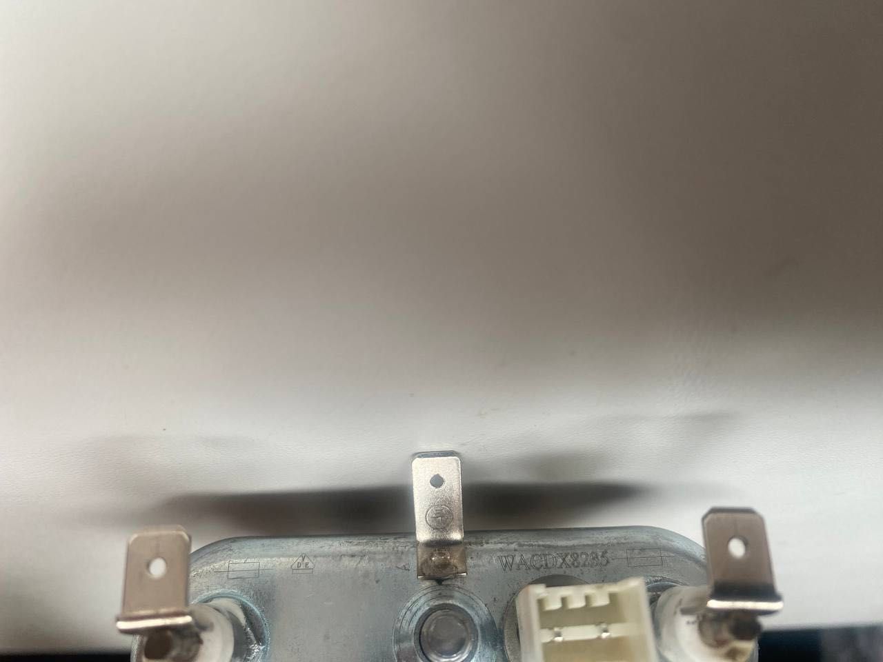 Тен пральної машини INDESIT BTWA51052 б/у (2021рік) 2050W  W10652069