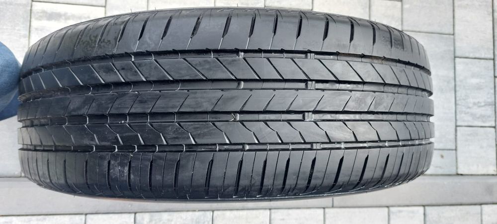 Opony Bridgestone 235/60/18r