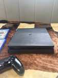 Ps4 slim +kontroler + gry
