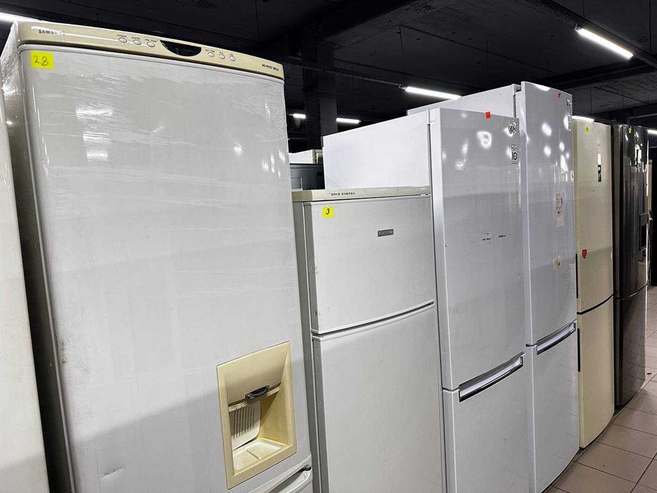 Холодильник Indesit В16FNF 025, доставка, гарантія