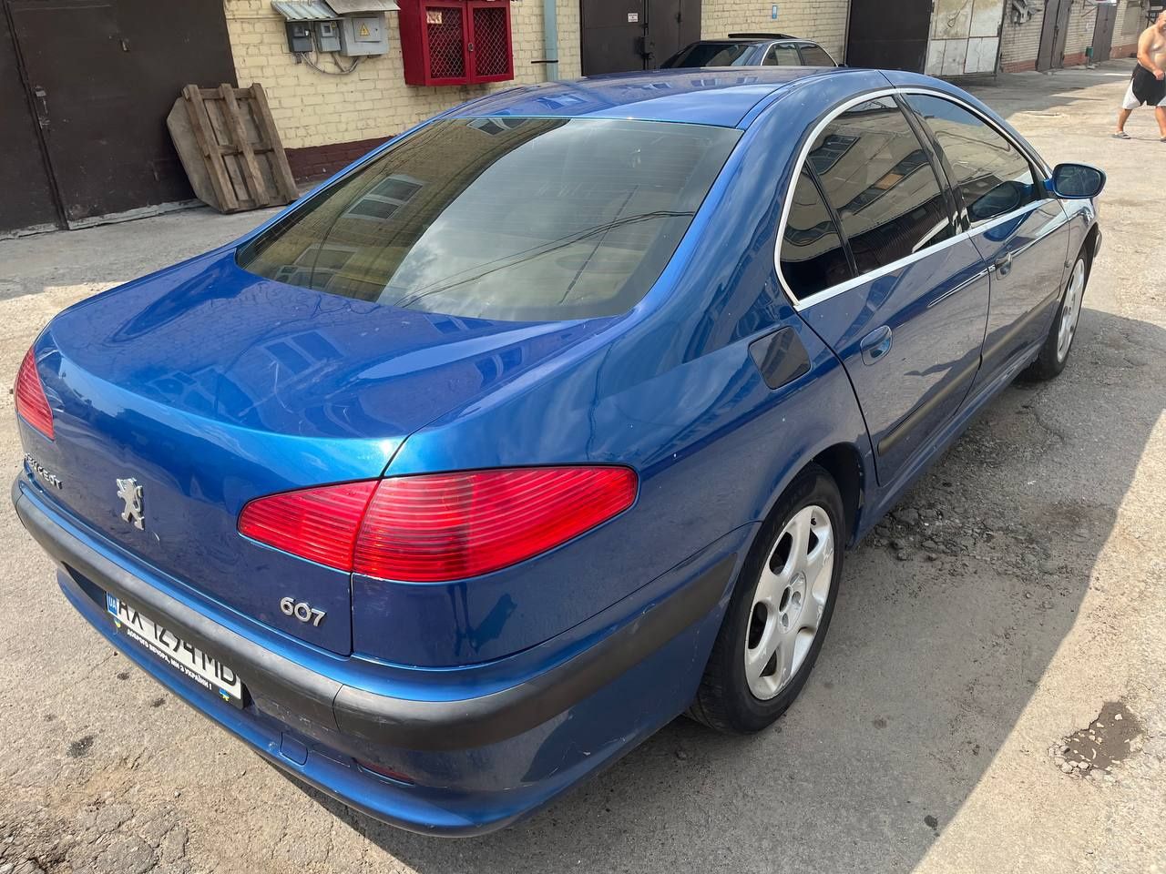 Продам Пежо Peugeot 607