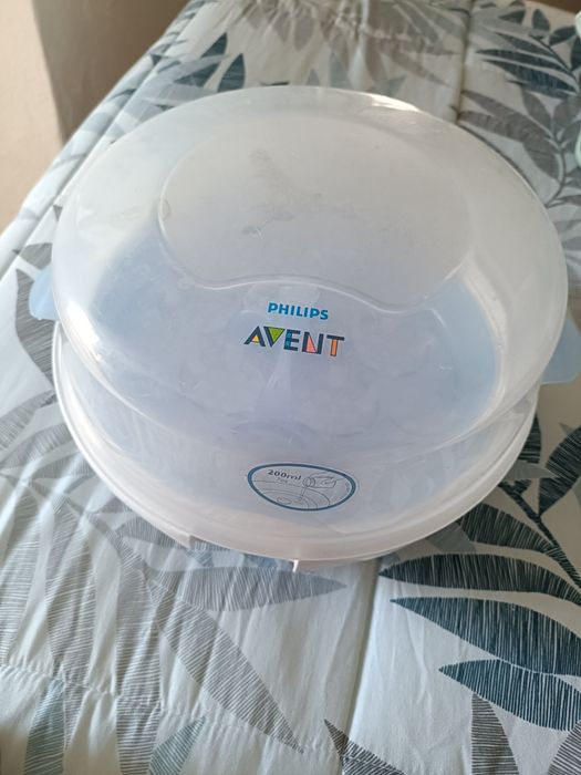Vários itens para bebé