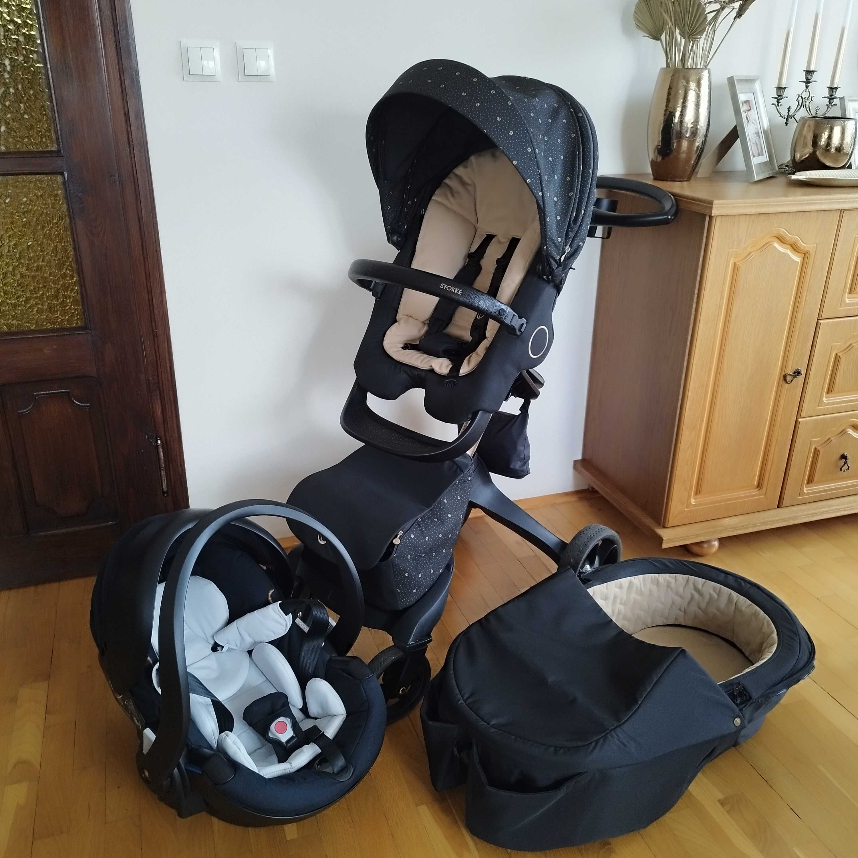 Stokke® Xplory® X wózek dziecięcy Signature Black
