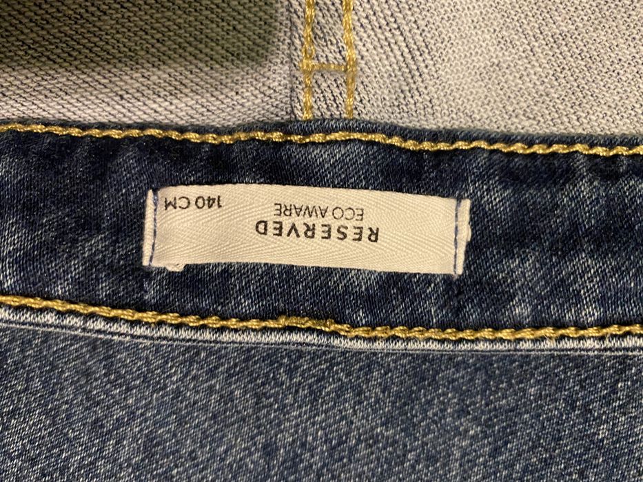 Spodnie jeansowe, jeansy Reserved rozmiar 140