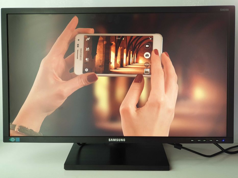 Монітор 24" Samsung S24E450B LED 1920x1080 60Гц + кабель DVI VGA 250