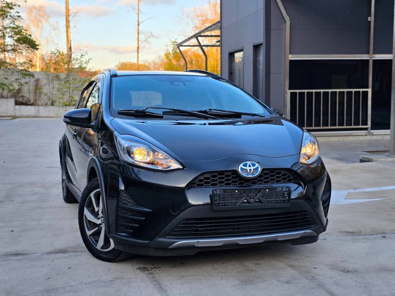 Оренда авто з правом викупу, Авто в рассрочку Киев Toyota Prius C