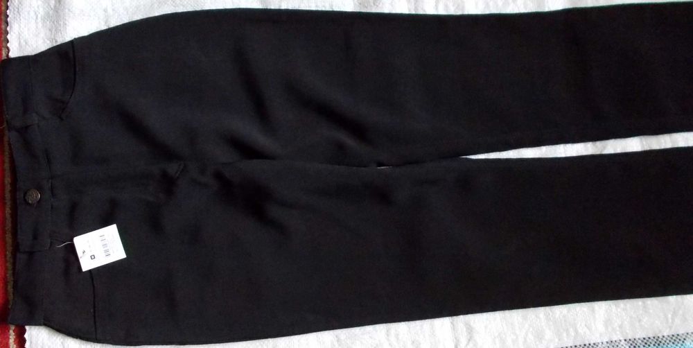 брюки женские,классика,джинсовый пошив,65 см,пояс,новые