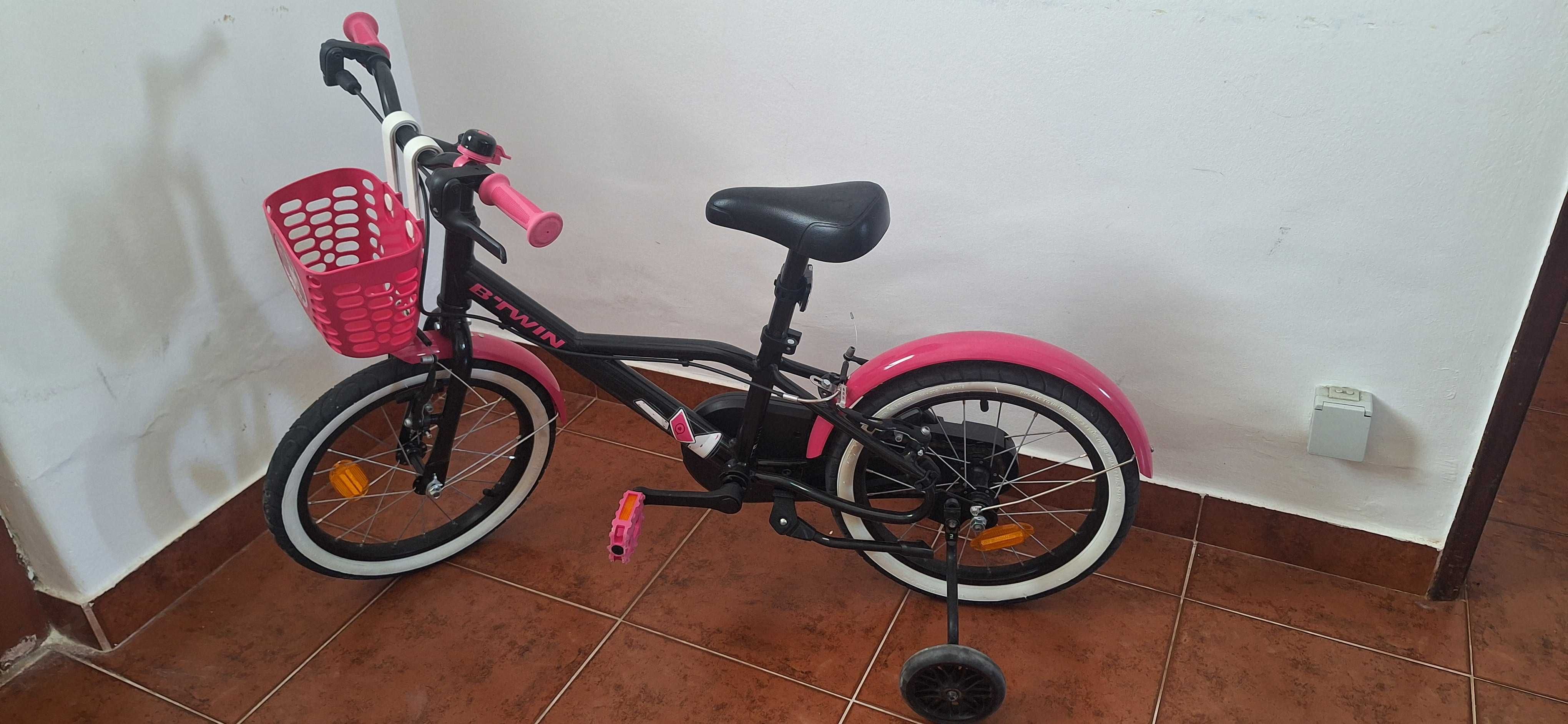 Bicicleta menina