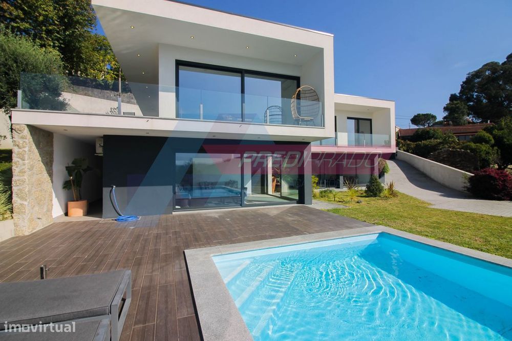 Magnifica Moradia T3 em Gondoriz, Terras de Bouro!