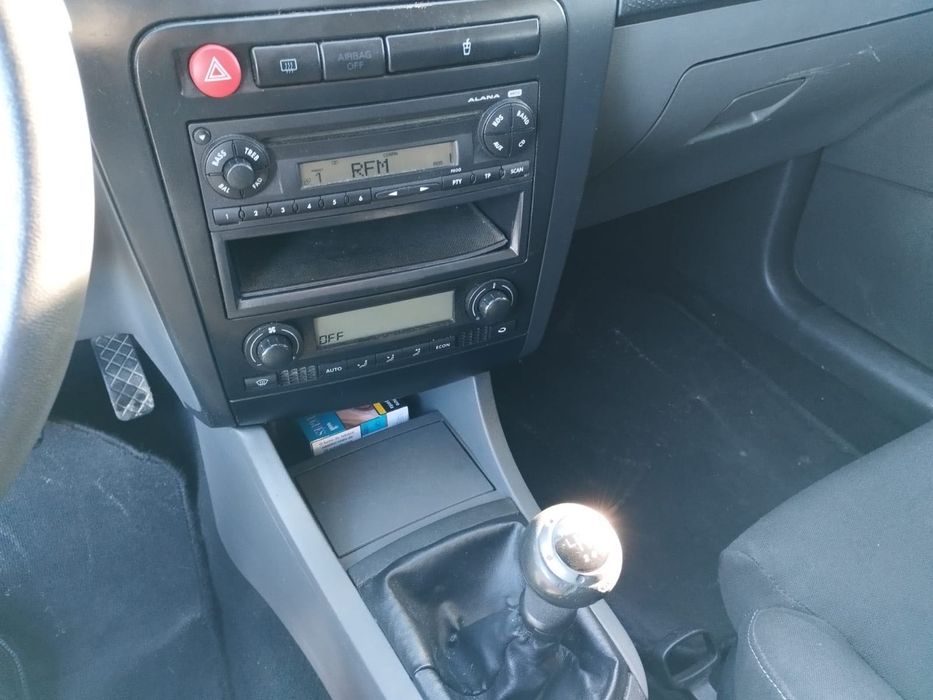 Seat Ibiza 1.4 .