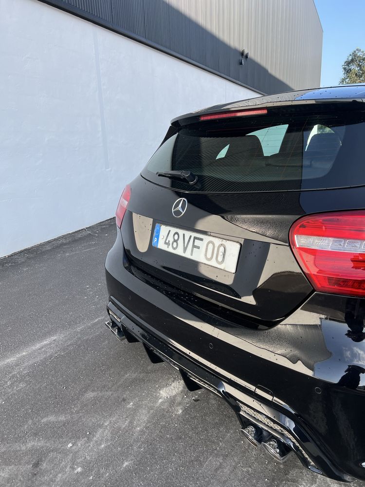 Mercedes Benz A180