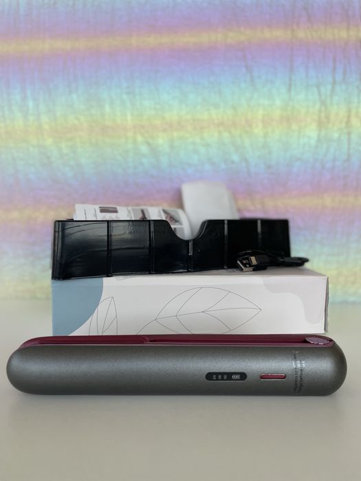 Продам плойку, зарядка від USB. Нова.