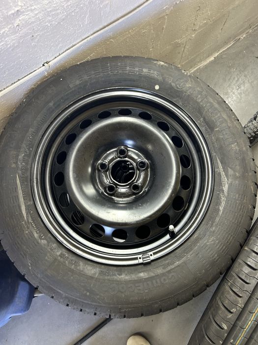 Резина з дисками R15 185 65 Continental