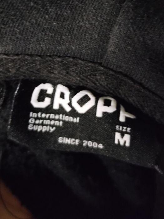 тепла чорна худі cropp