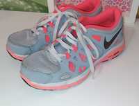 Sapatilhas Nike T35,5