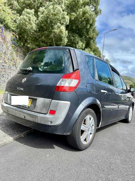 BAIXA DE PREÇO!!! Renault Megane scenic II 1.5 gasóleo 105cv exclusive