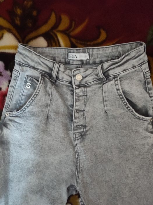 Продам джинси в гарному стані
