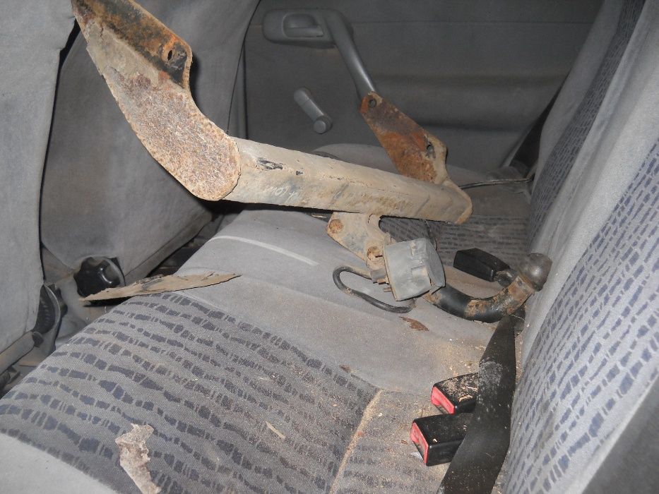 Skoda Felicia kombi przeznaczony na części 1.6benzyna8V zielonymetalik