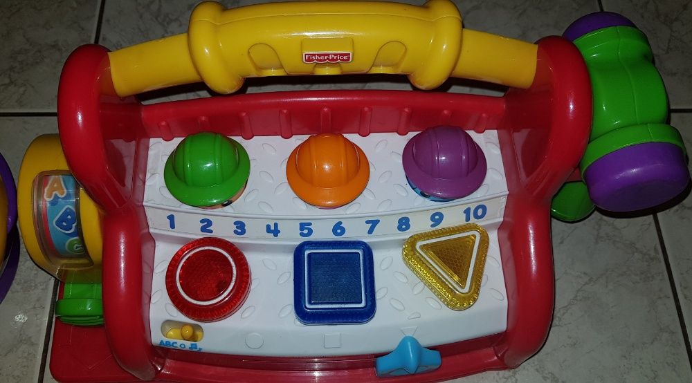 Zabawki interaktywne Fisher Price, warsztat z młotkiem