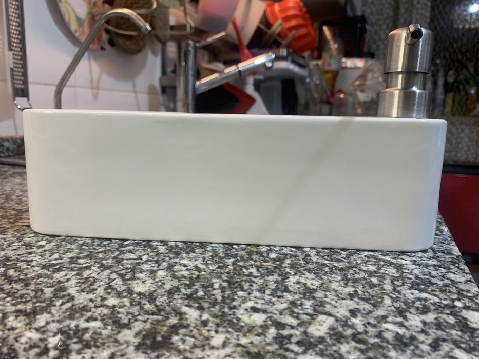 Doseador detergente com espaço 2 esfregões