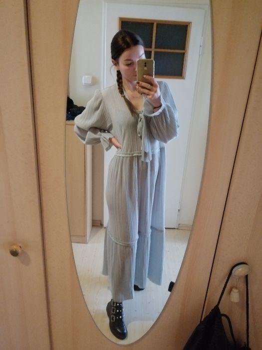 Plisowana długa sukienka maxi Reserved nowa L