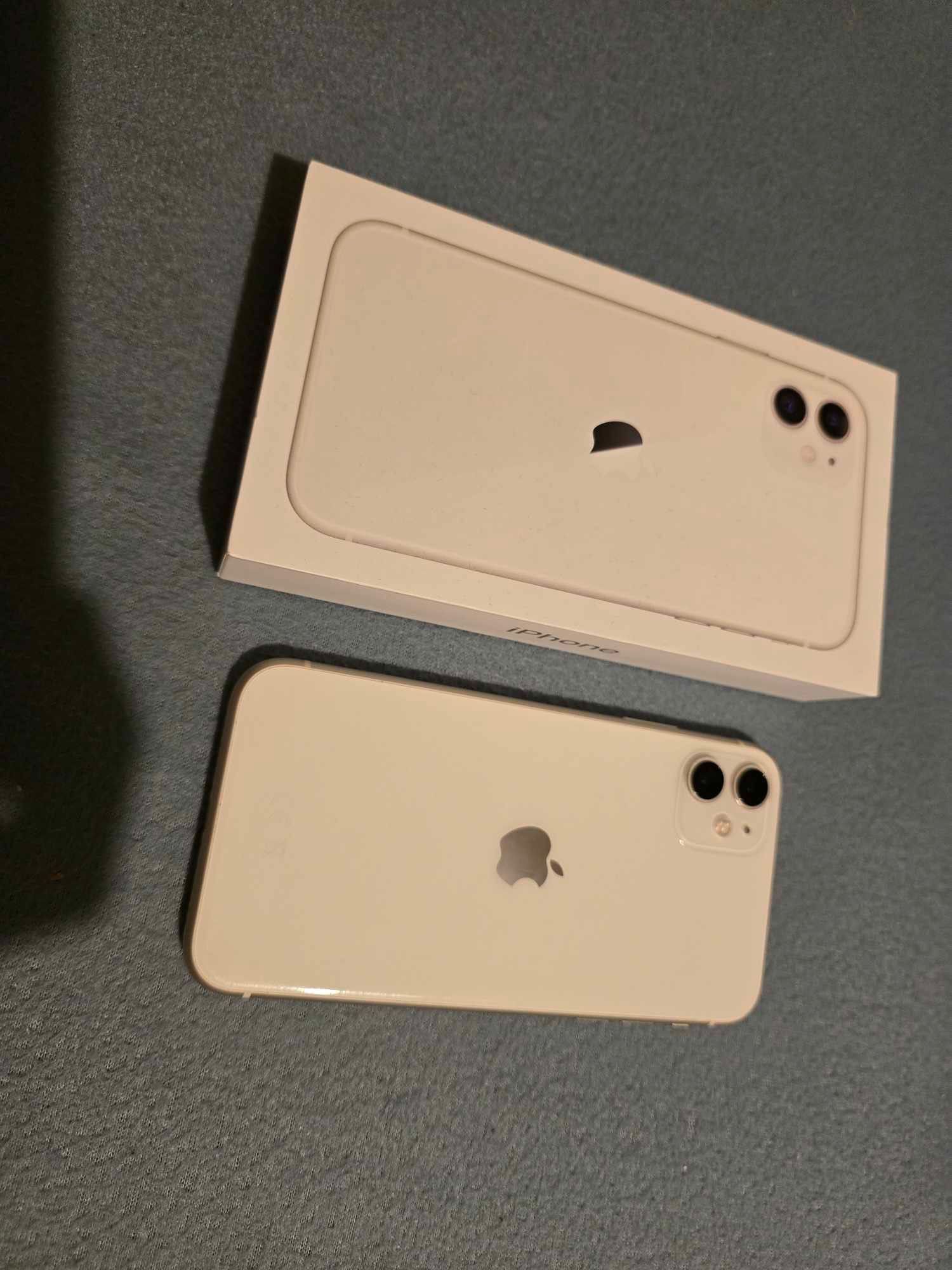 iPhone 11 white Stan idealny