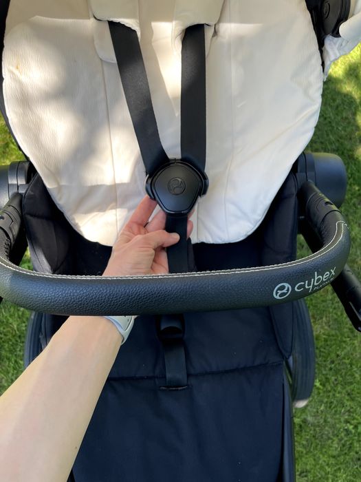 Cybex Priam 3 в 1 - Sepia Black (шасі Matt Black)