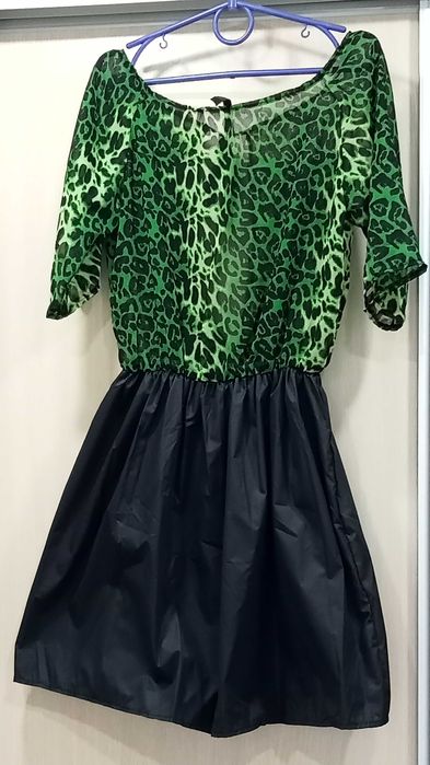 Женское платье 42-44 р