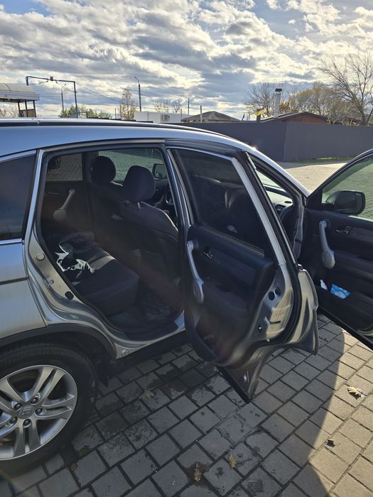 Honda cr-v продається