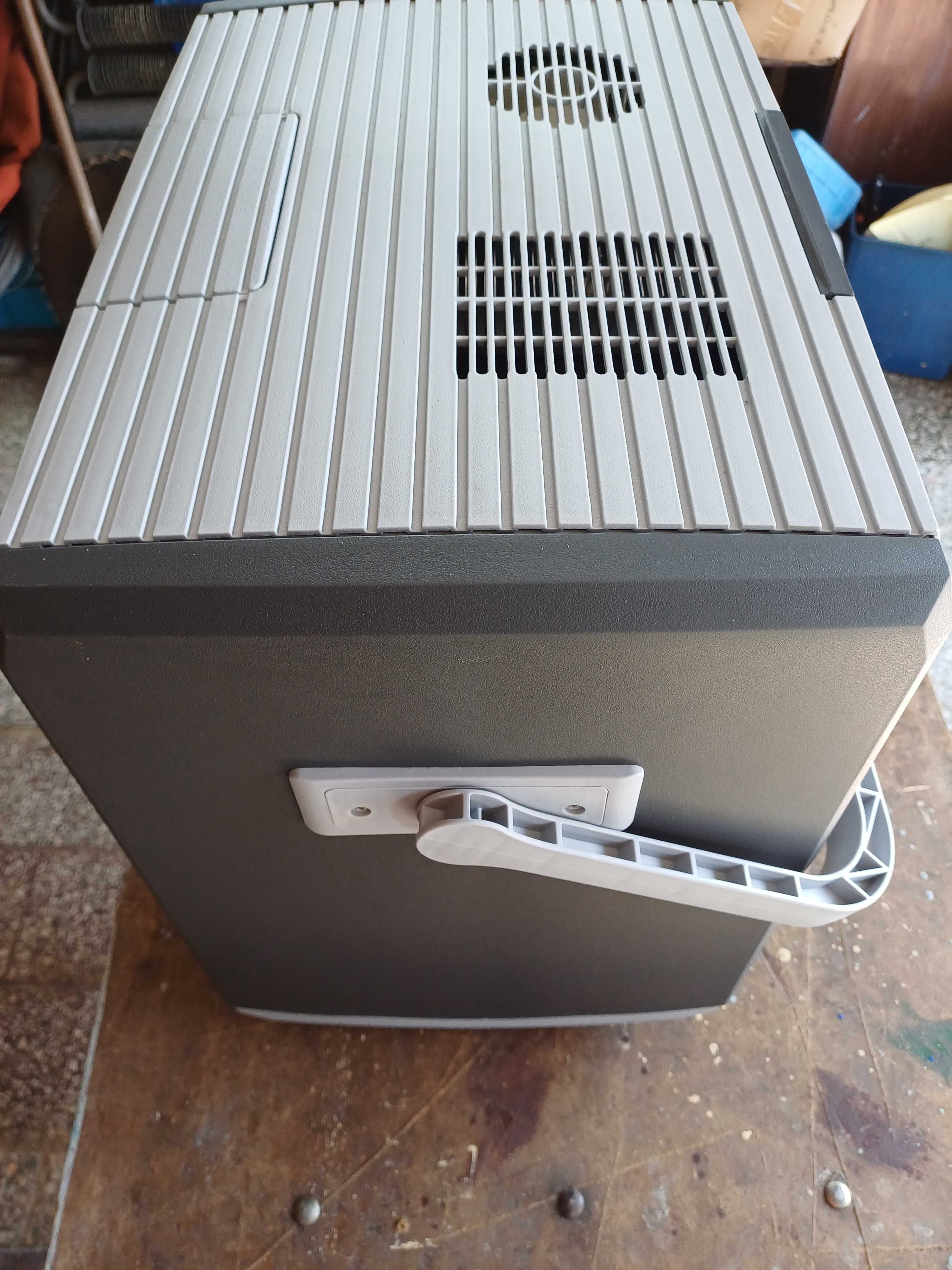 Lodówka termoelektryczna EAG KK28