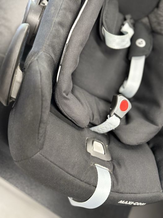 Автокрісло Maxi-Cosi Pebble Pro i-Size