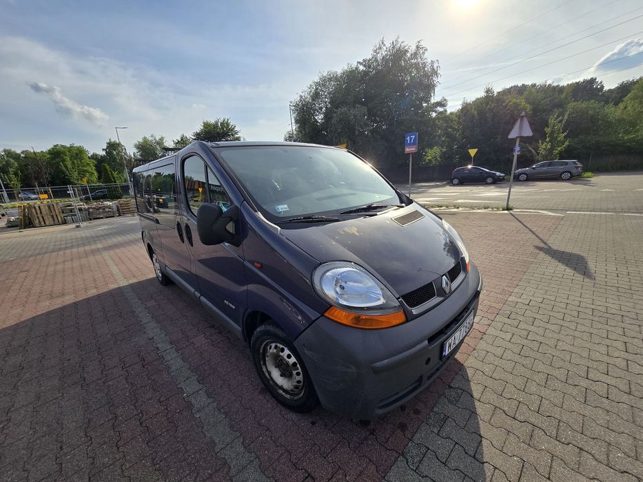 Renault Trafic Renault trafic długi long brygarówka