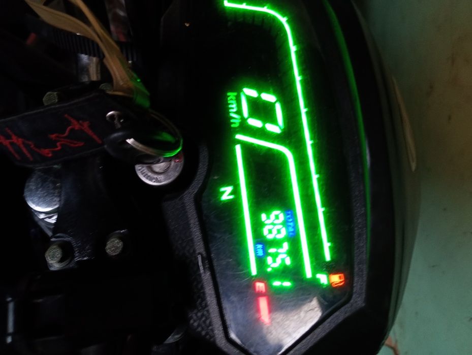 Срочно продам Лифан ситиер 200