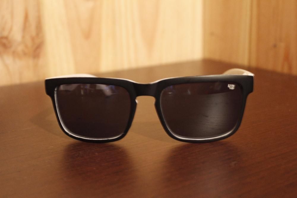 Oculos de sol SPY Ken Block - Preto/Branco (NOVO)