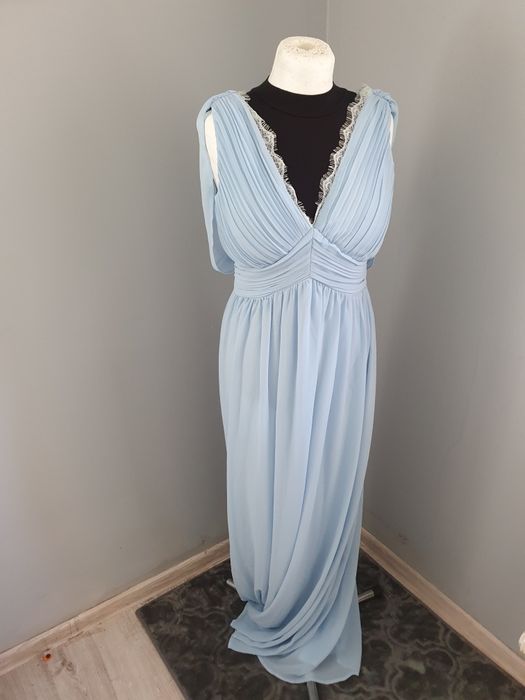 Błękitna sukienka długa na  wesele druhna świadkowa