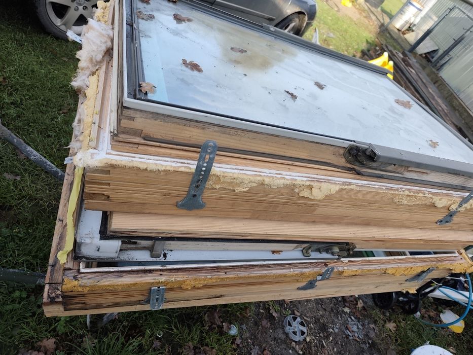 Okna dachowe po demontażu