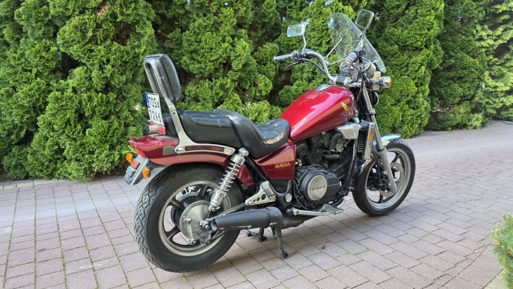 Honda vf 700 magna Motocykl zarejestrowany silnik części  dostawa