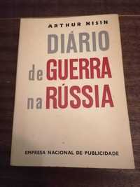 Livro " Diário de Guerra na Rússia " de Arthur Nisin